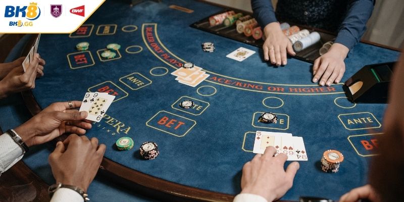 Cách Soi Cầu Baccarat BK8 Theo Phương Pháp Mới 2025 3 Có nên theo một cầu Baccarat lâu dài tại BK8?